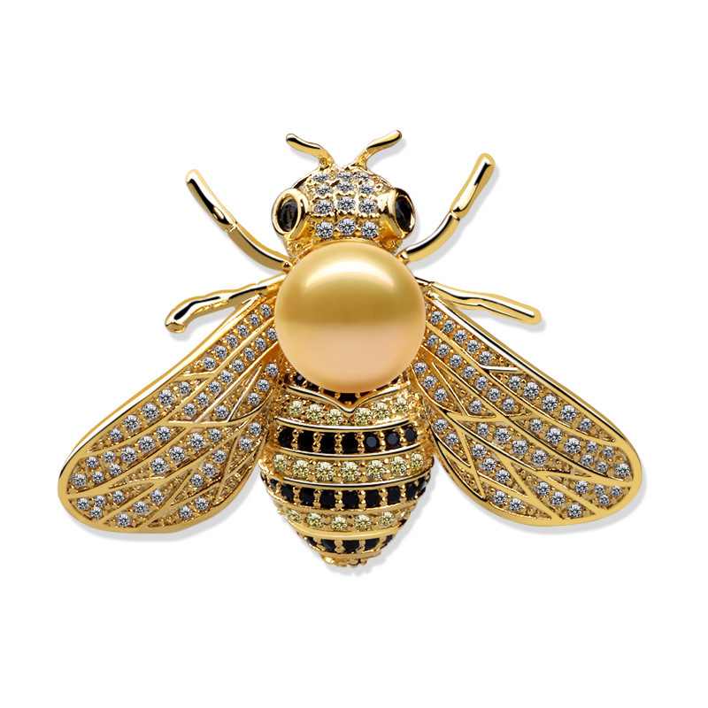 Pearl Bee Brooch