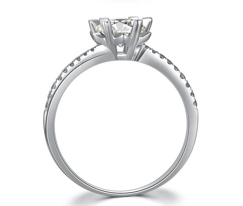 Twisting Ring Arms Snowflake CVD Diamond Ring
