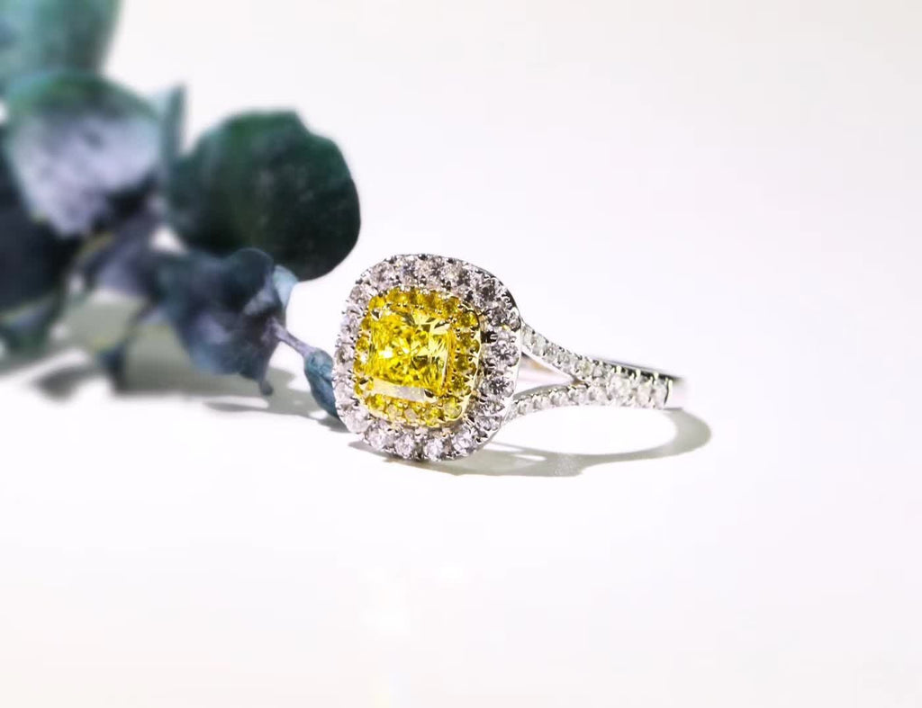 Luxury Square Zircon Inlaid Yellow Diamond Ring