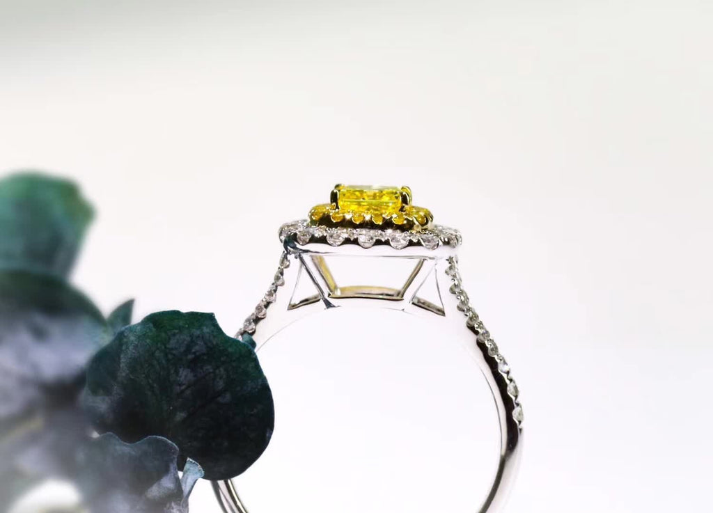 Luxury Square Zircon Inlaid Yellow Diamond Ring