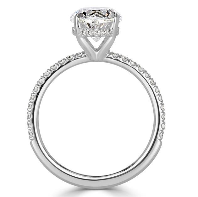 Oval Cut Diamond Engagement Ring