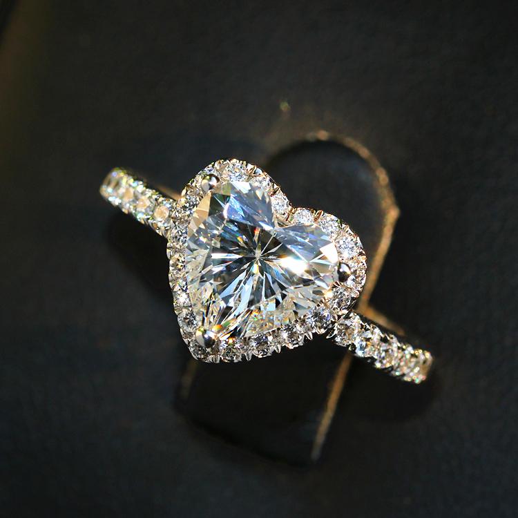 Double Heart Shape 3.0 Face CVD Diamond Ring(2.0CT)