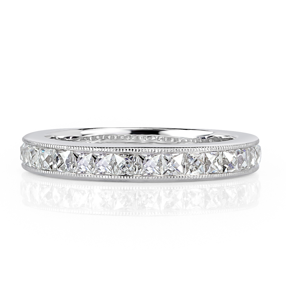 Round Brilliant Cut Diamond Wedding Band