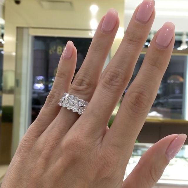Oval Cut Diamond Eternity Band