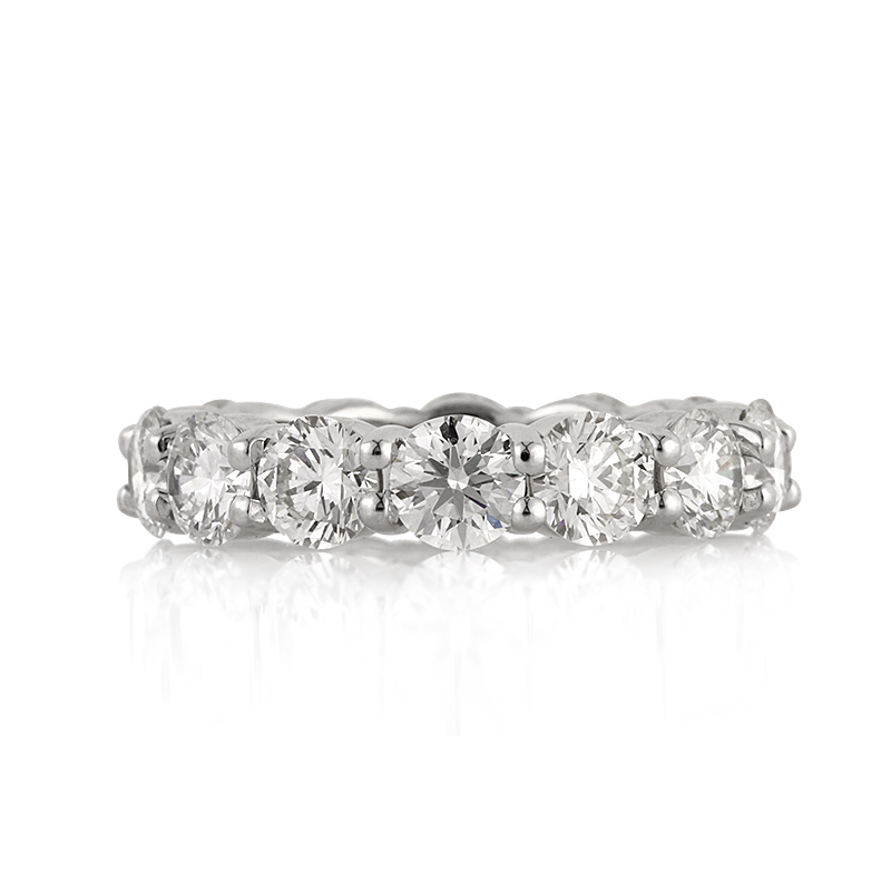 Round Brilliant Cut Diamond Eternity Band