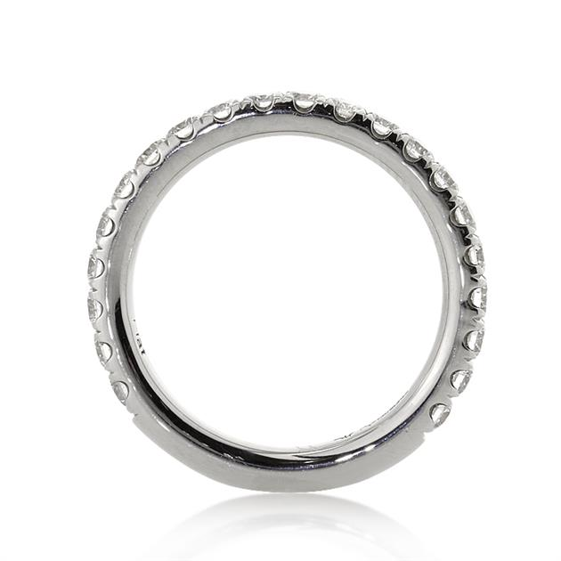 Round Brilliant Cut Diamond Wedding Band