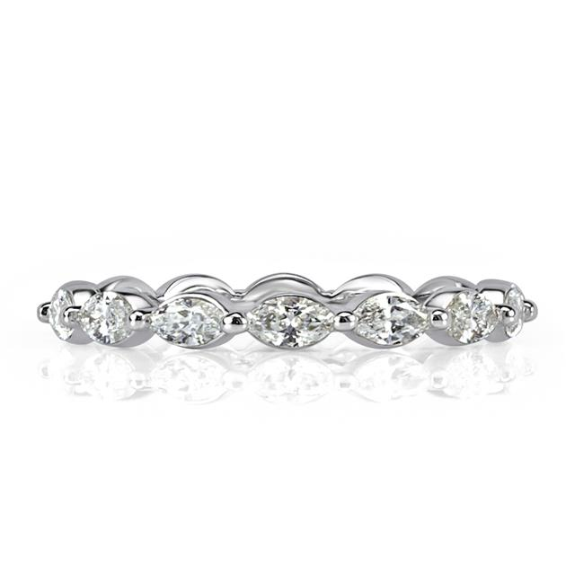 Round Brilliant Cut Diamond Wedding Band