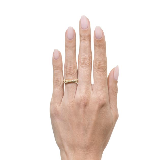 Round Brilliant Cut CVD Diamond Crisscross Ring