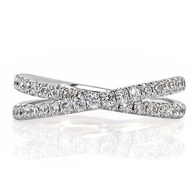 Round Brilliant Cut Diamond Wedding Band