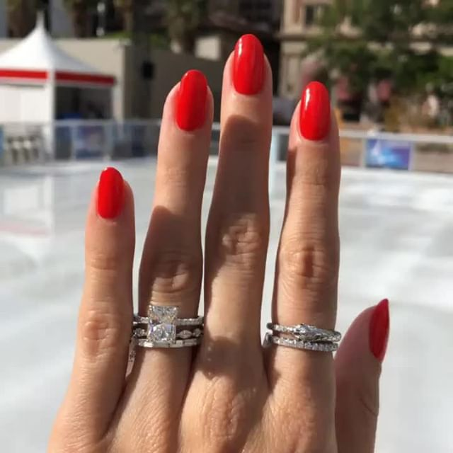 Radiant Cut CVD Diamond Engagement Ring