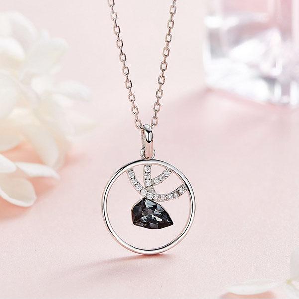 New Arrival Christmas Exquisite Antler Necklace
