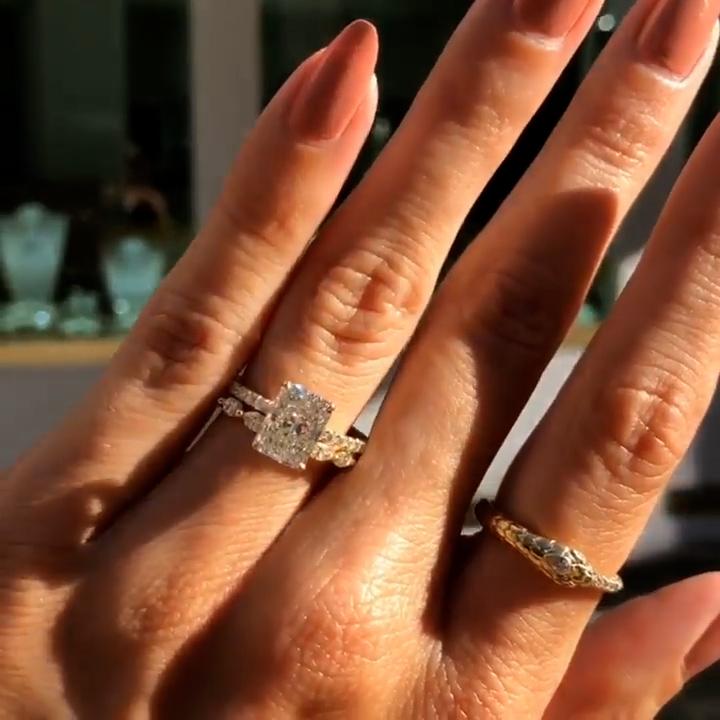 Radiant Cut CVD Diamond Engagement Ring