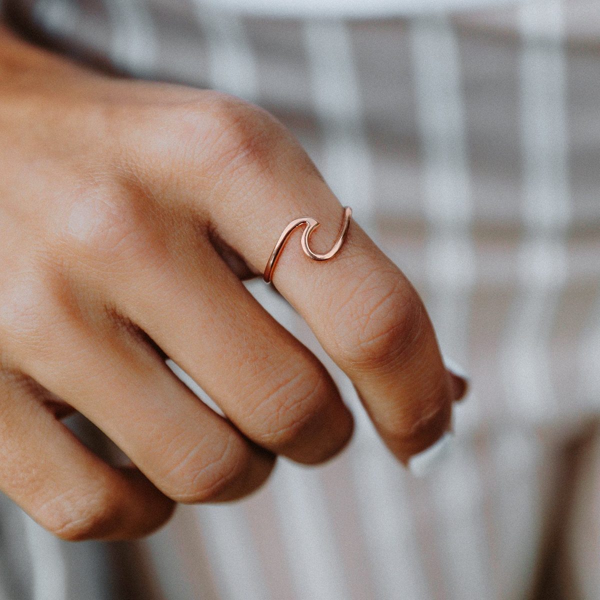 WAVE RING