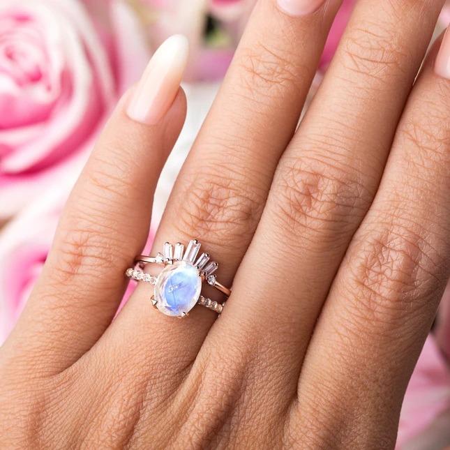 Oval Shaped Engagement Ring