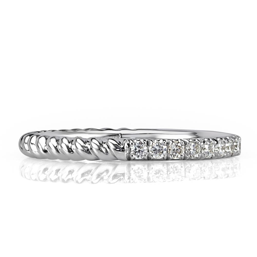Round Brilliant Cut Diamond Twisted Rope Wedding Band