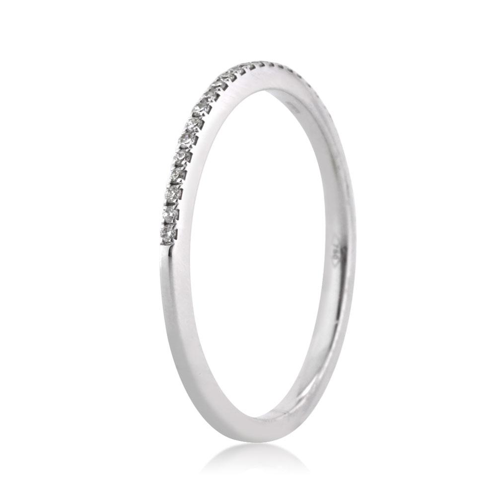 Round Brilliant Cut Diamond Micropave Wedding Band