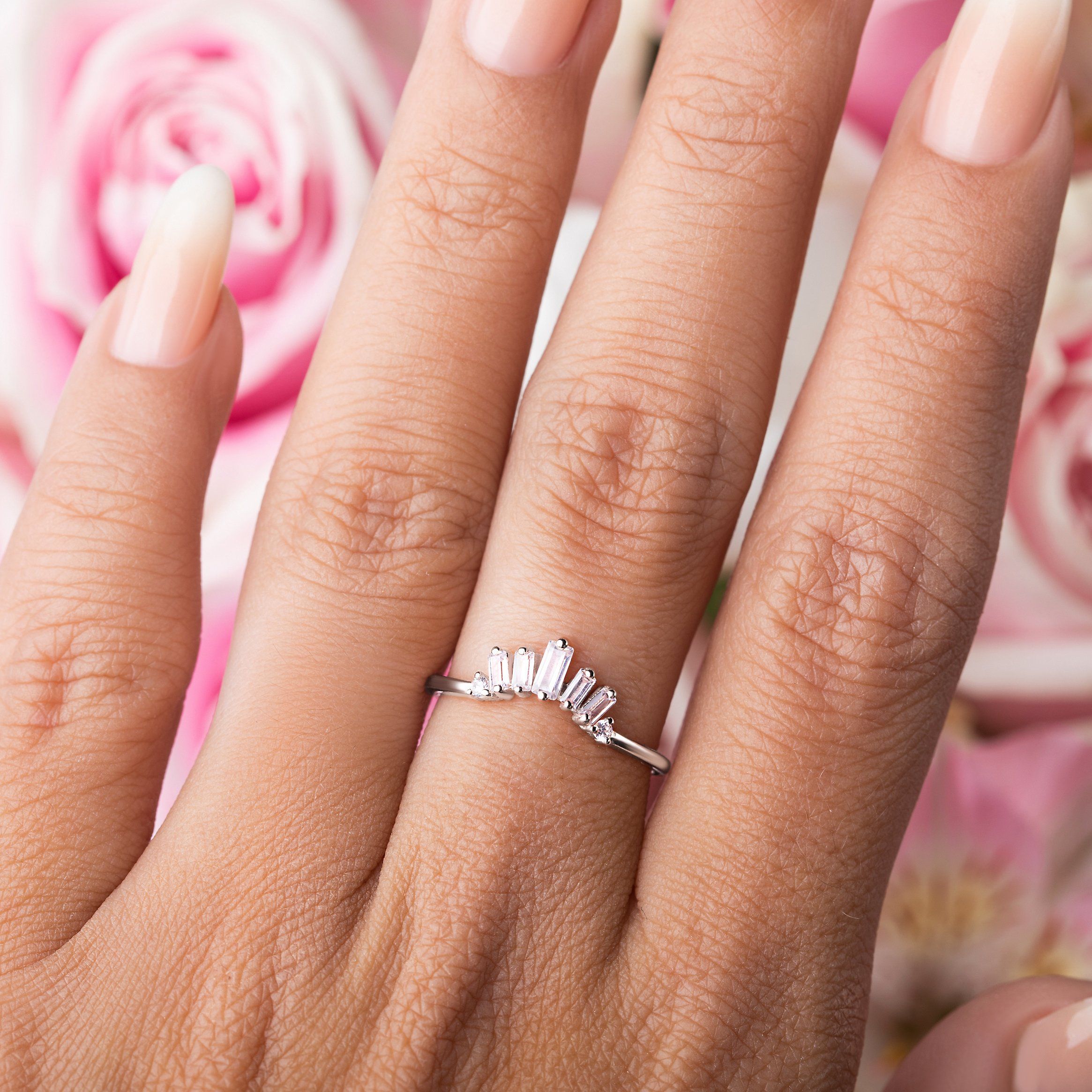 Emerald-shape White Diamond Wedding Ring