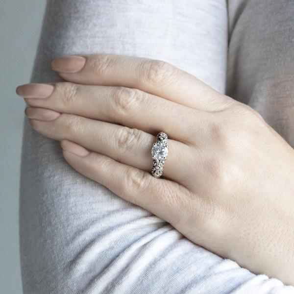 Round Brilliant Cut Diamond Engagement  Ring