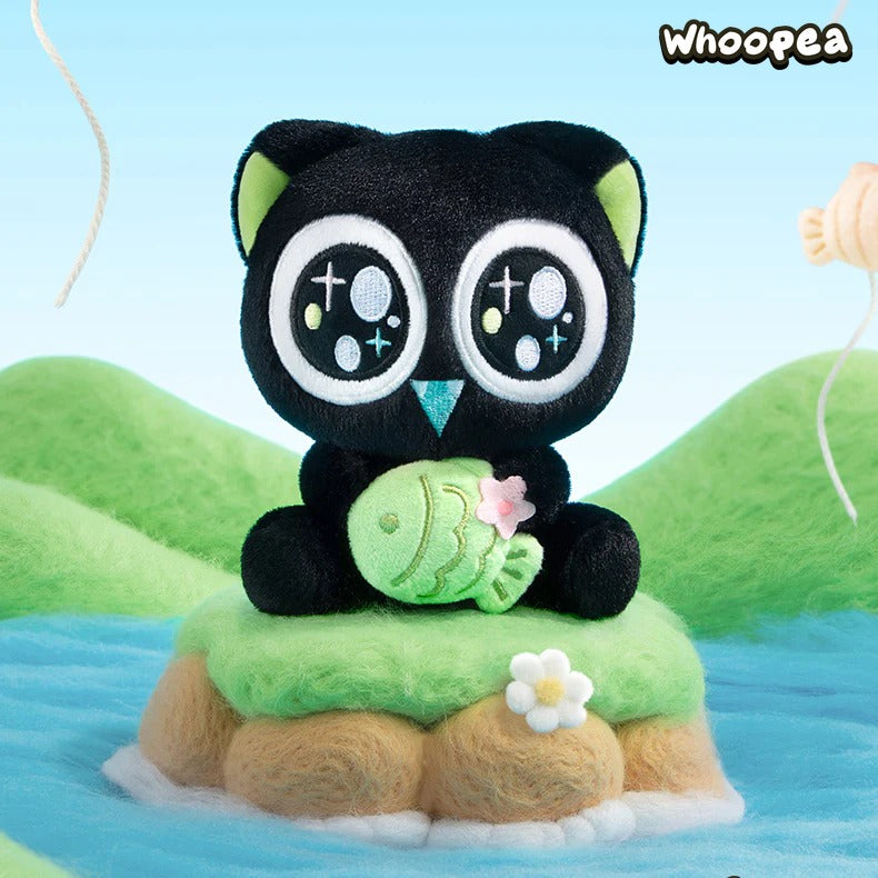 Luo Xiaohei Hug Series Plush Pendant Dolls, Blind Box