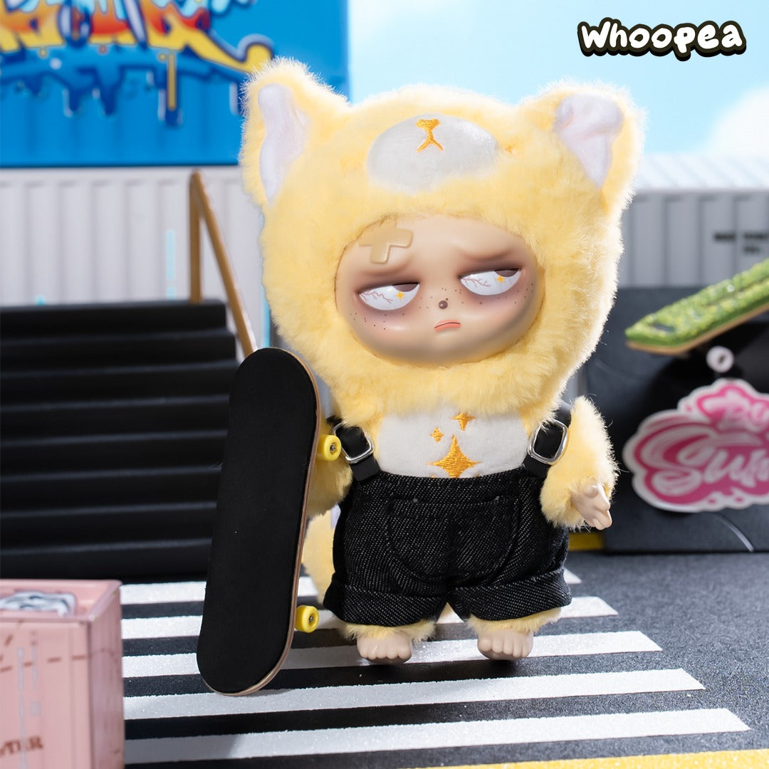 Sleepless Grumpipi V1 Let's Hang Out Series Hanging Card