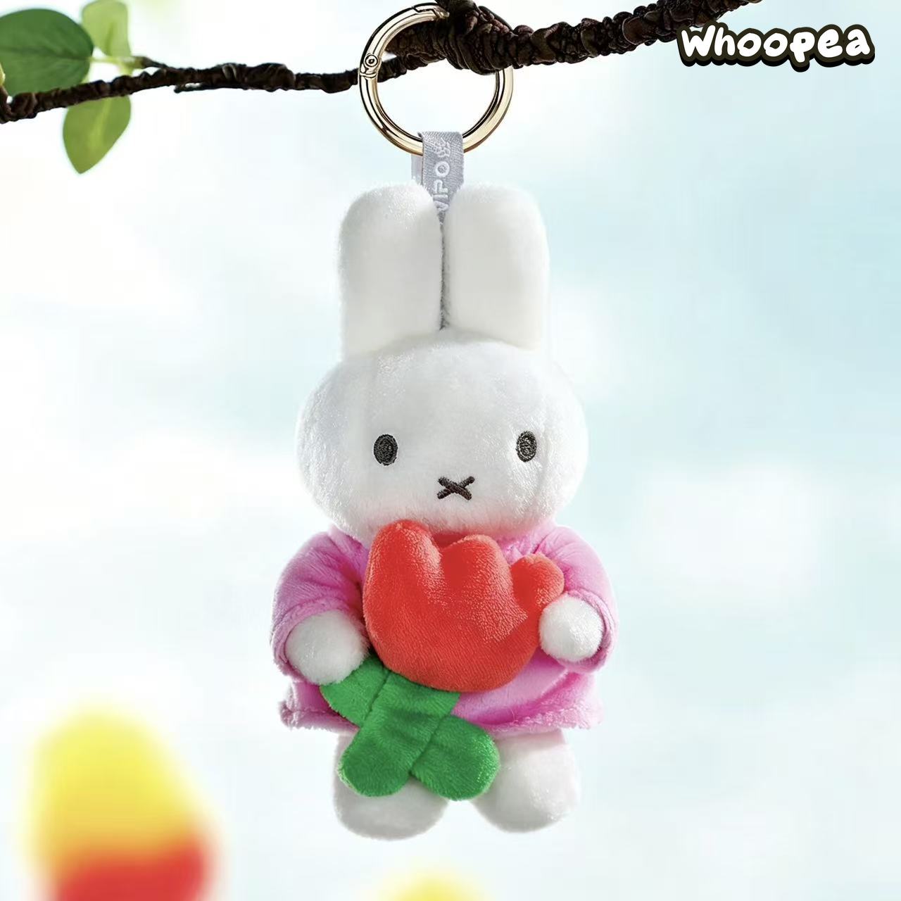 VIPO Miffy Hug Series Plush Pendant