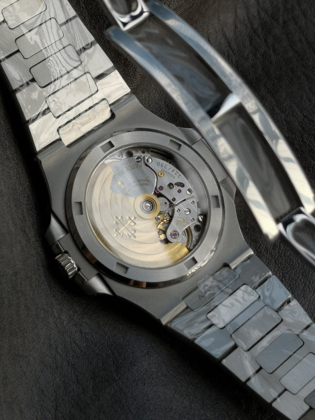 Blue 40MM Watch