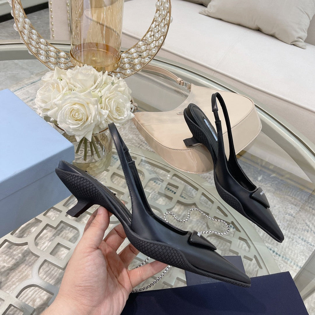 Prada Patent Leather Slingback Heels – Spring/Summer Collection – 2022