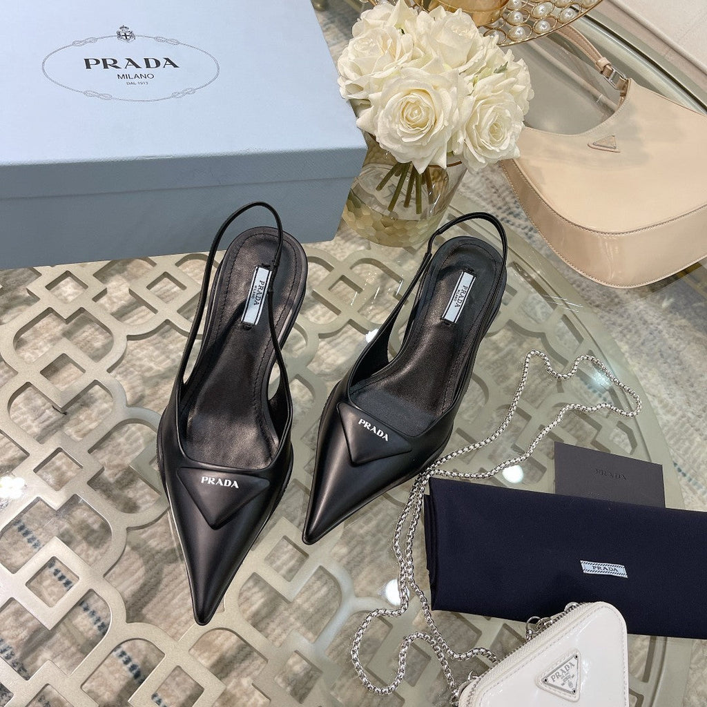 Prada Patent Leather Slingback Heels – Spring/Summer Collection – 2022