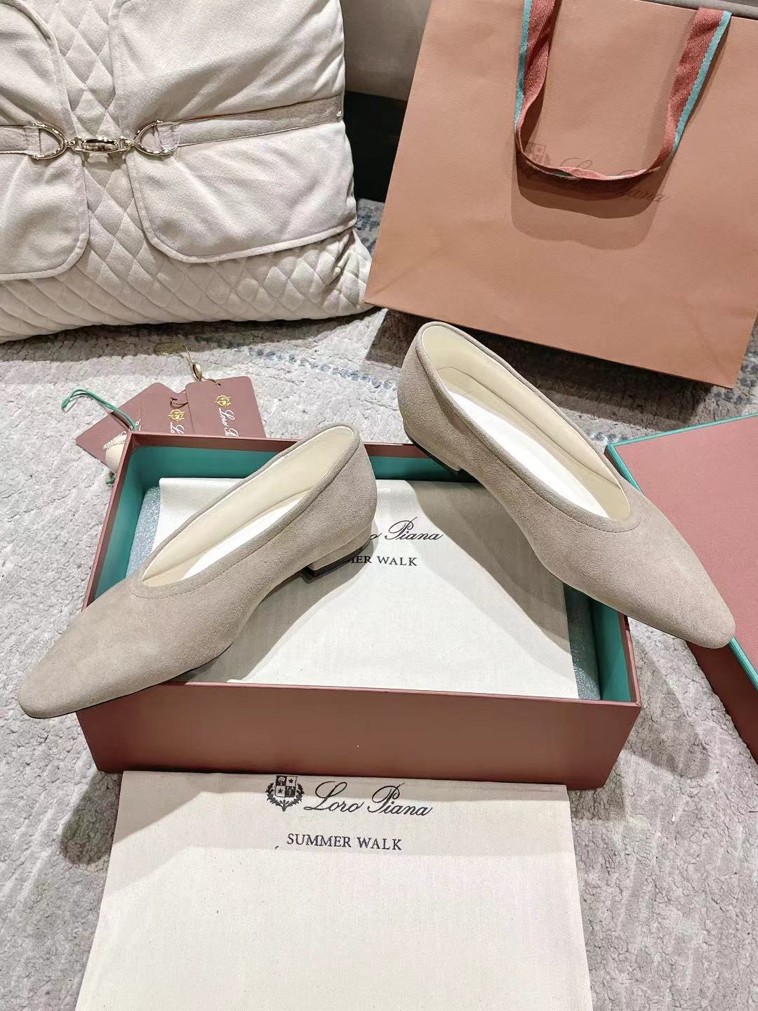 Loro Piana Rebecca Minimalist Ballerina Flats – Spring/Summer Collection