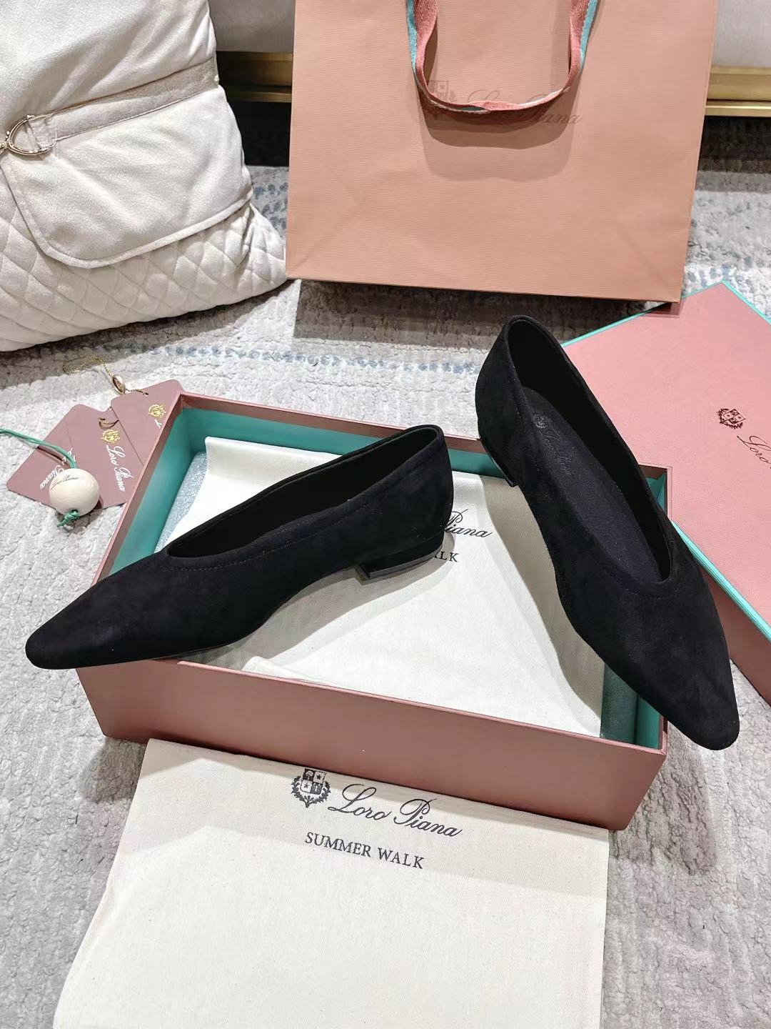 Loro Piana Rebecca Minimalist Ballerina Flats – Spring/Summer Collection