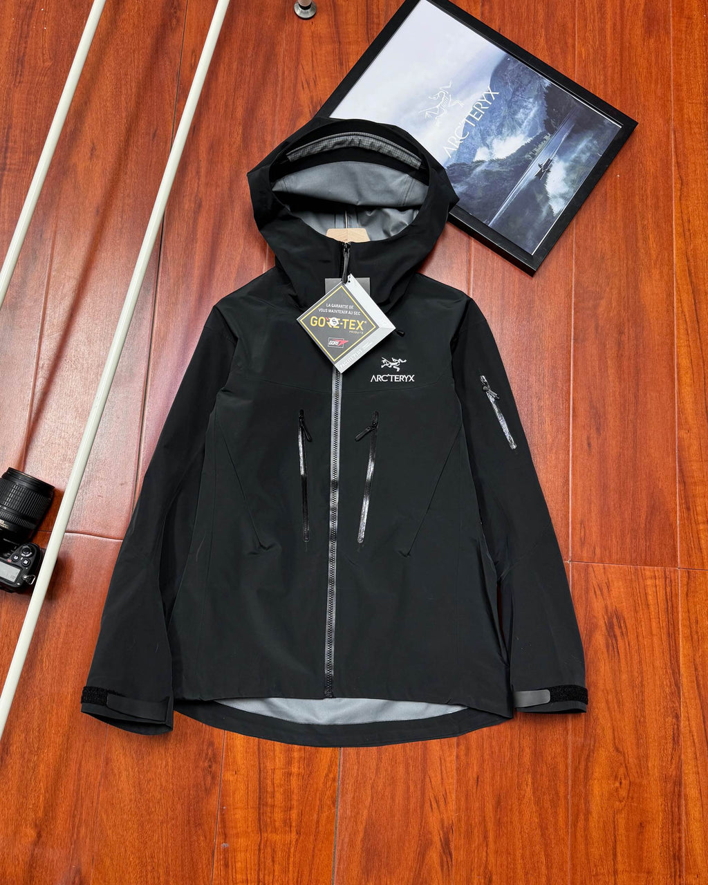 Arc'teryx Alpha SV 7th Generation Hard Shell Jacket