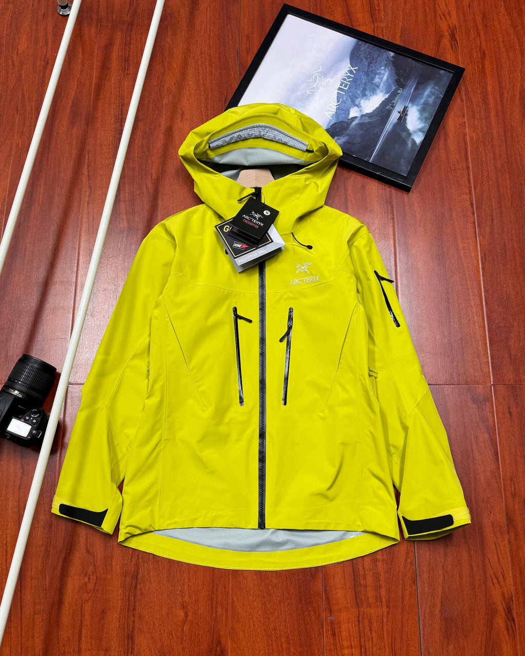 Arc'teryx Alpha SV 7th Generation Hard Shell Jacket