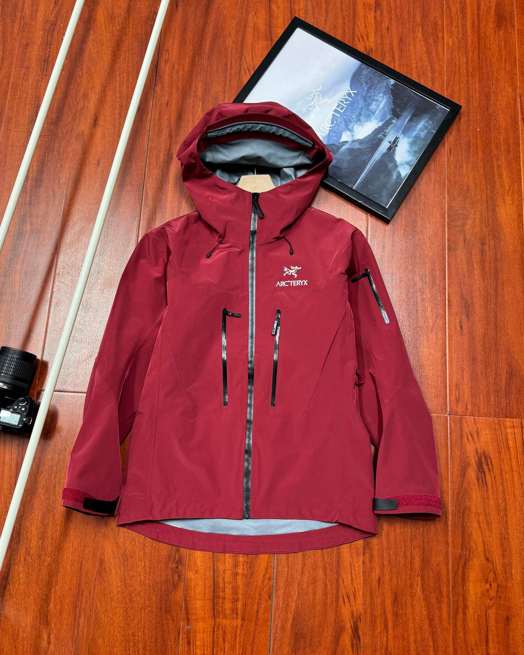Arc'teryx Alpha SV 7th Generation Hard Shell Jacket