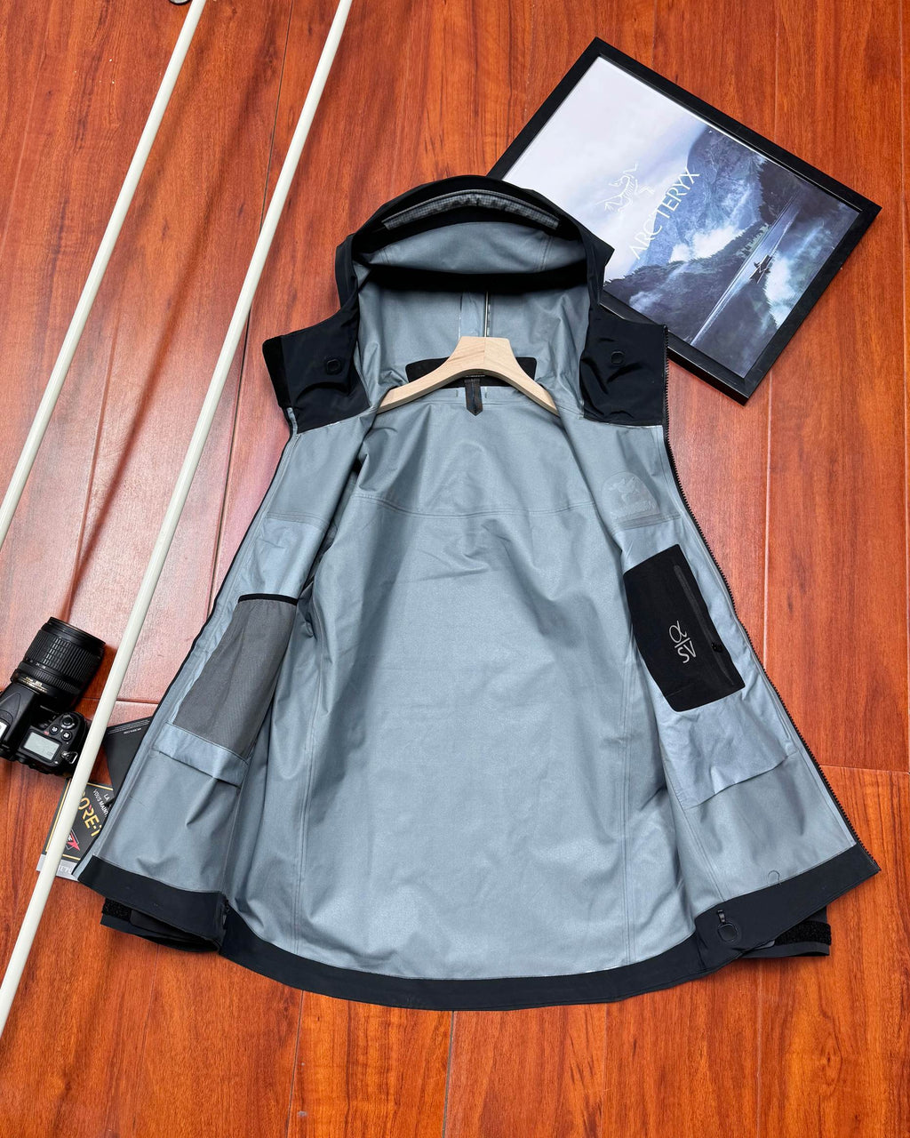 Arc'teryx Alpha SV 7th Generation Hard Shell Jacket