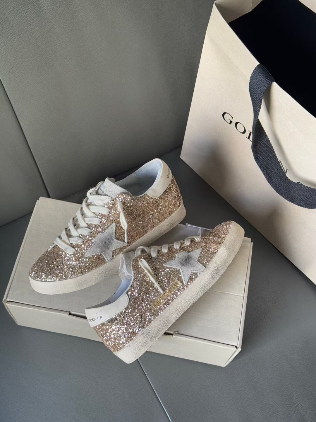 Golden Goose Superstar Sequined Sneakers – 2025 New Style