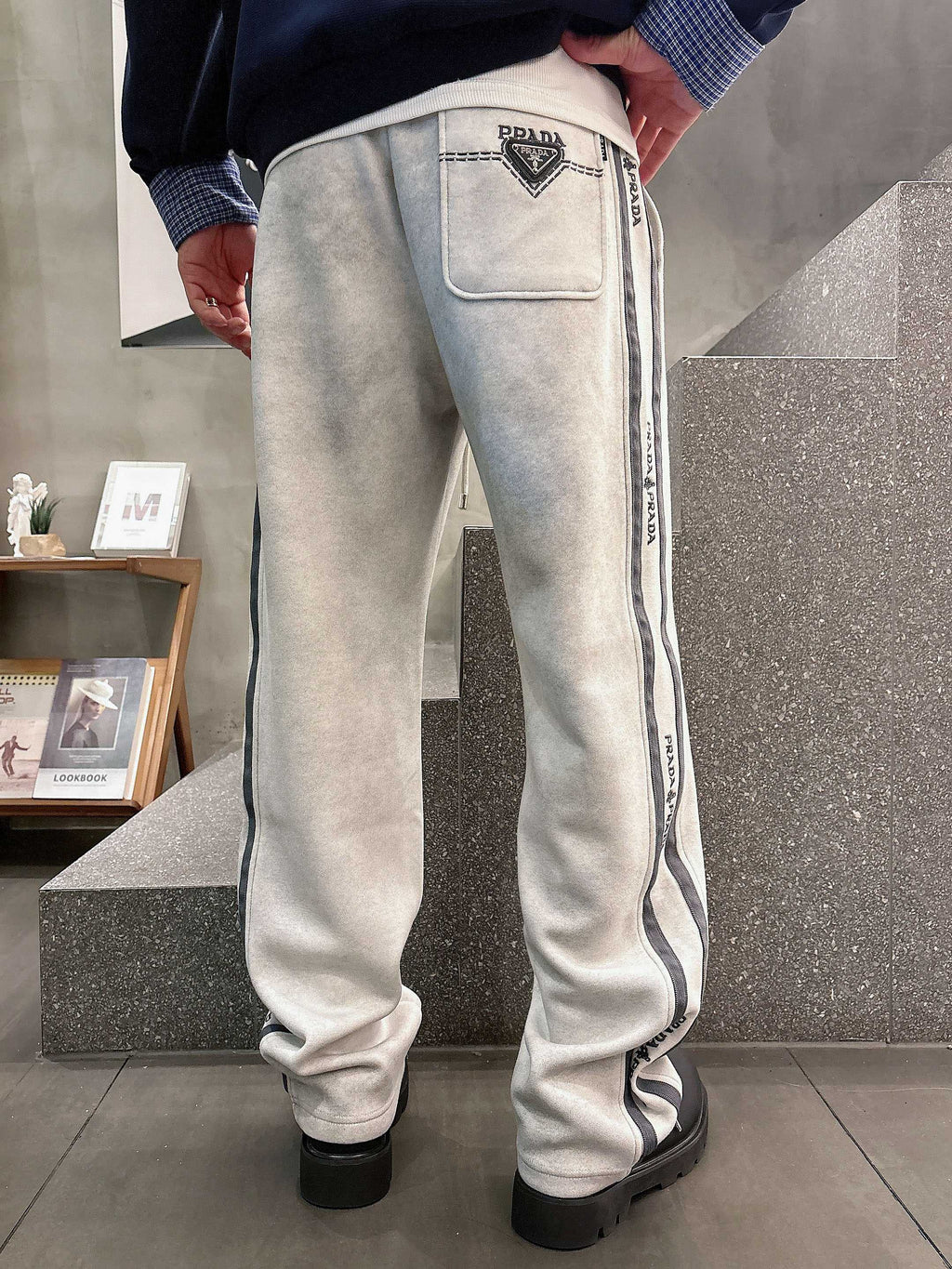Prada Classic Logo Casual Pants – 2025FW