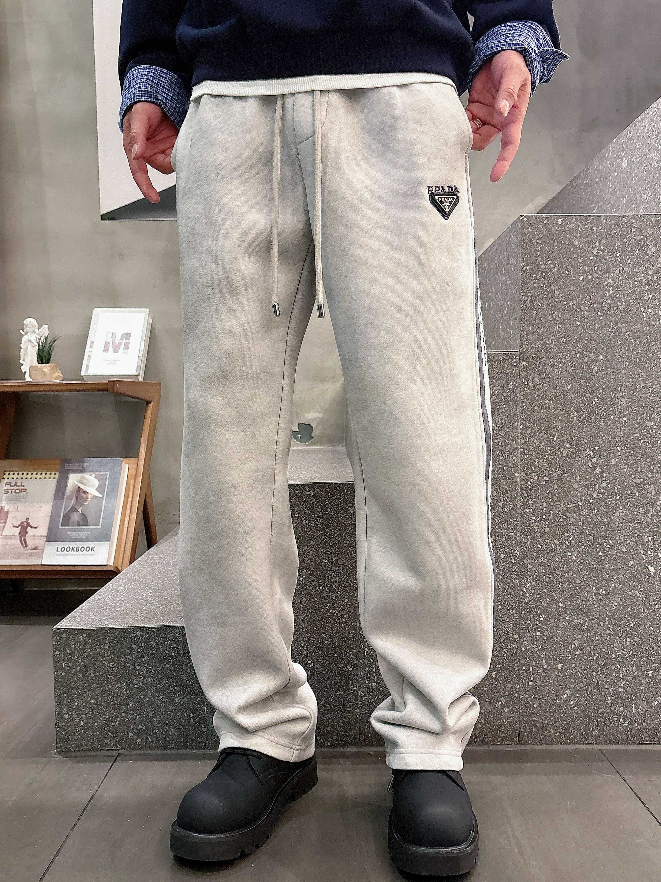 Prada Classic Logo Casual Pants – 2025FW