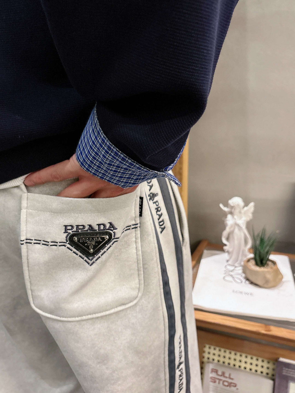 Prada Classic Logo Casual Pants – 2025FW