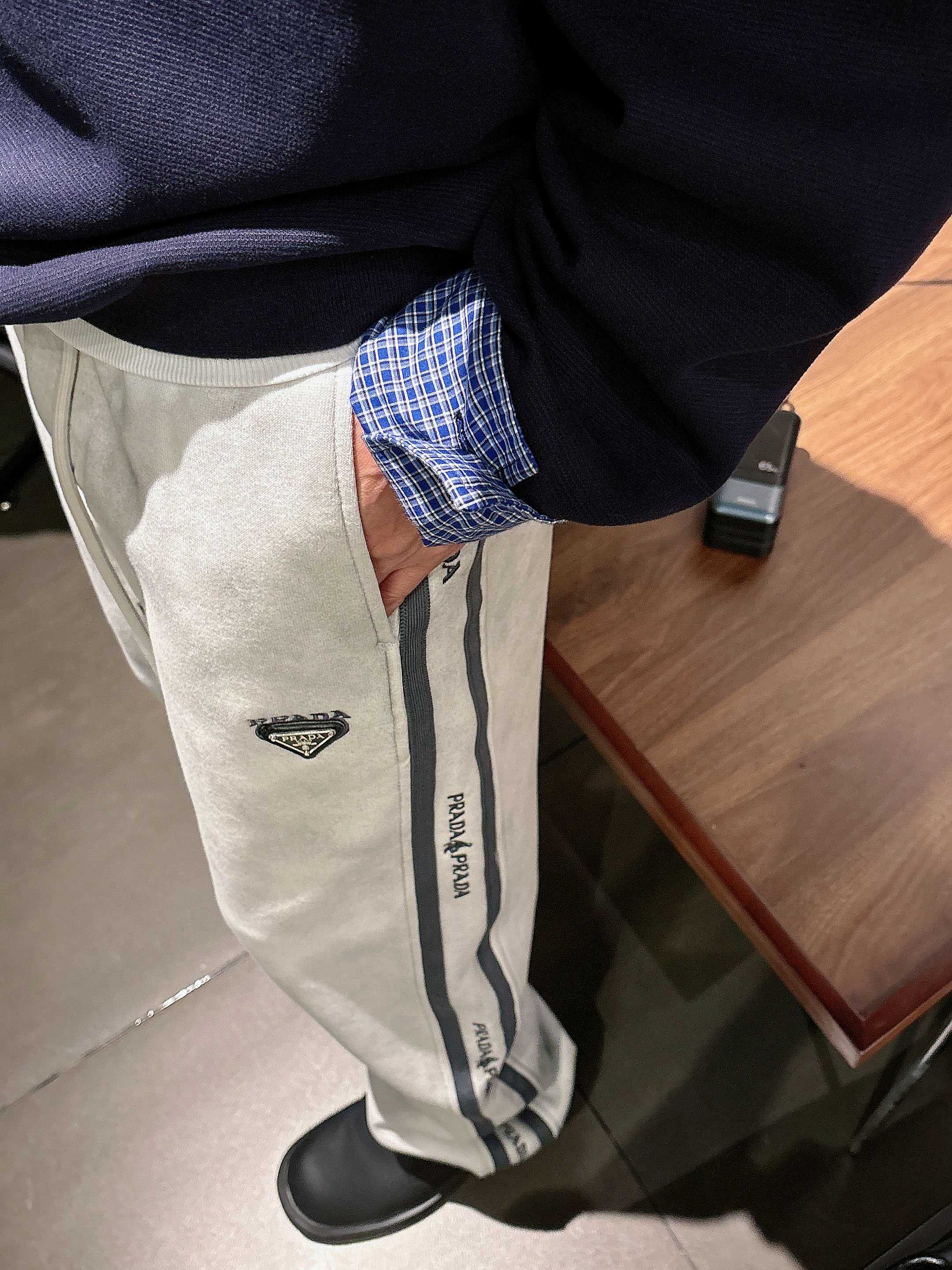 Prada Classic Logo Casual Pants – 2025FW