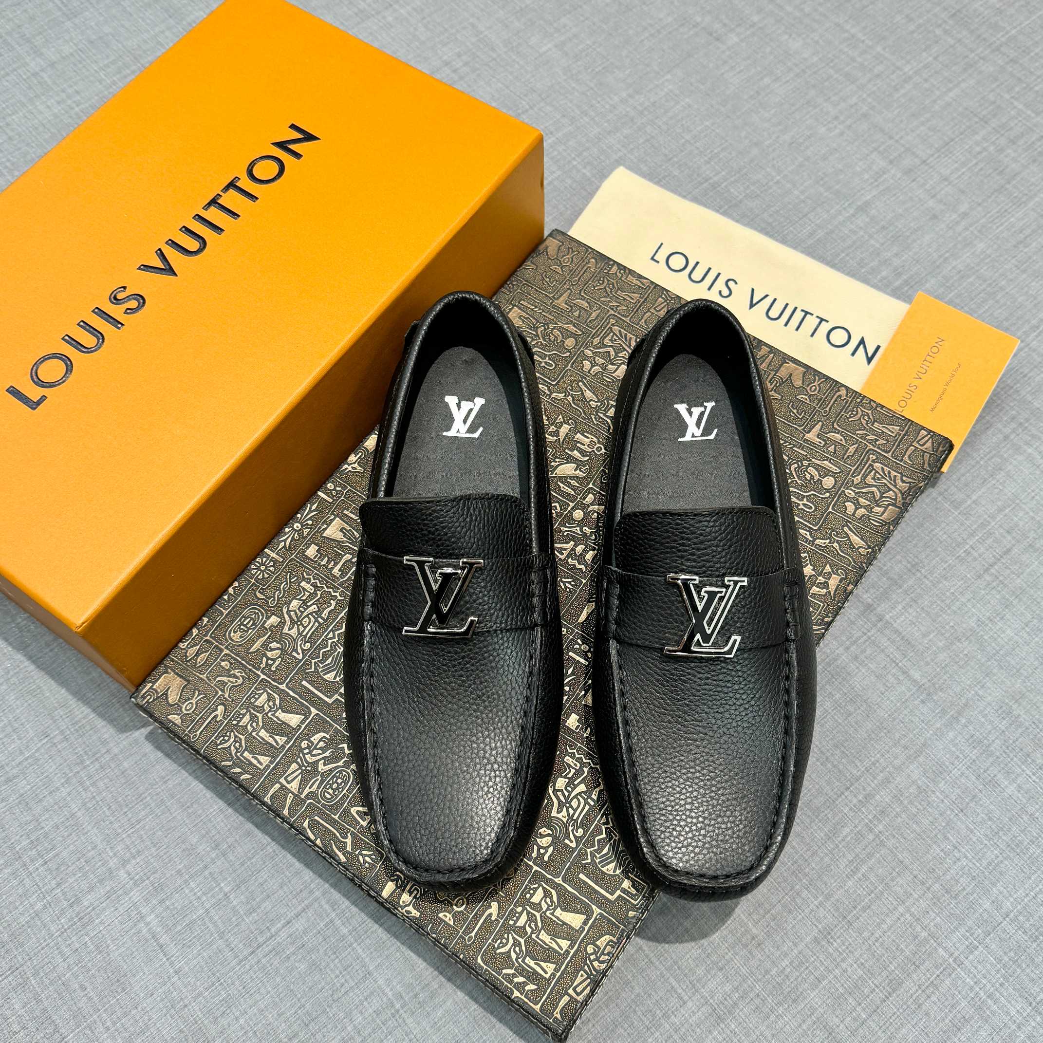 Louis Vuitton Men's Grained Leather Driving Shoes