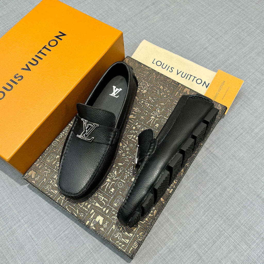 Louis Vuitton Men's Grained Leather Driving Shoes