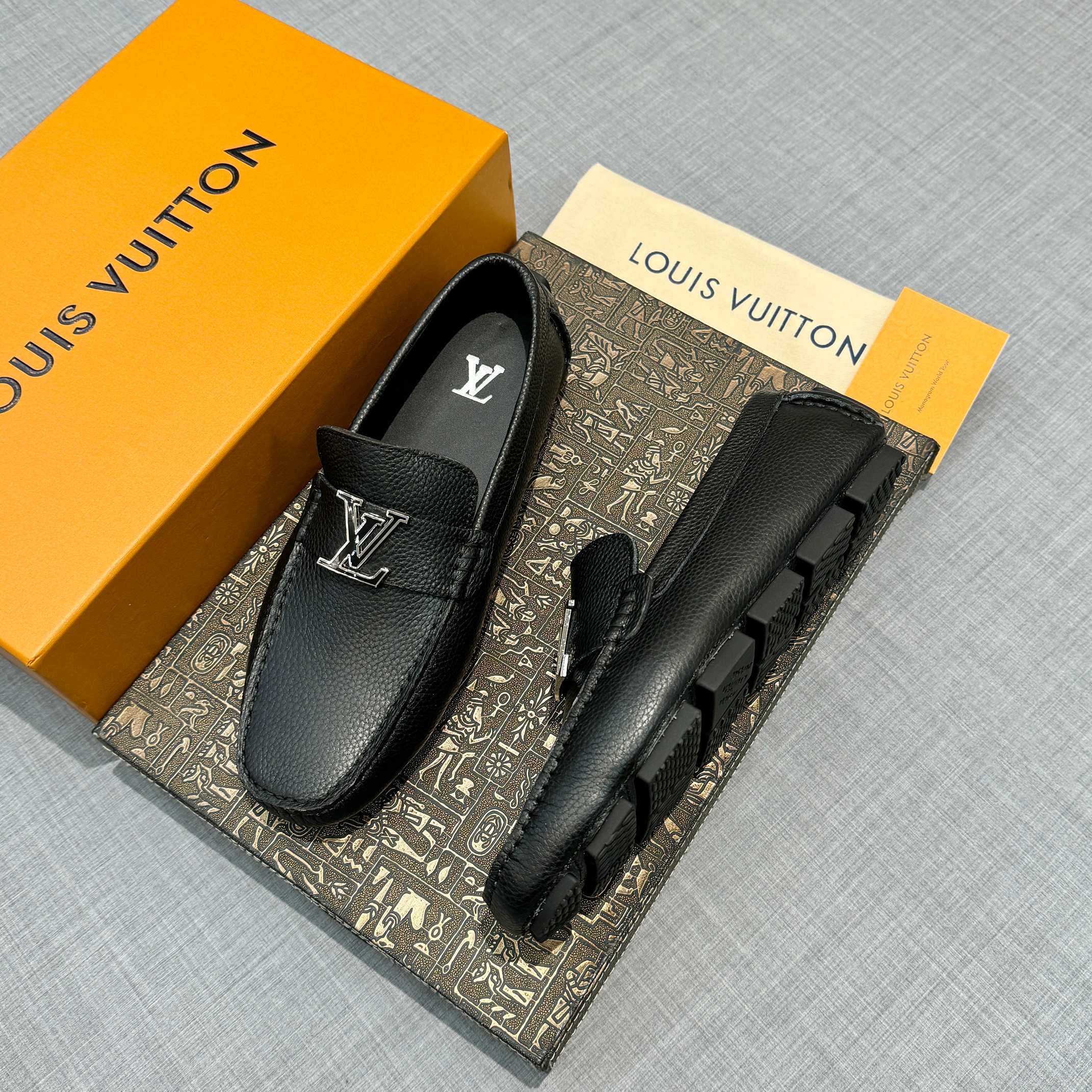 Louis Vuitton Men's Grained Leather Driving Shoes