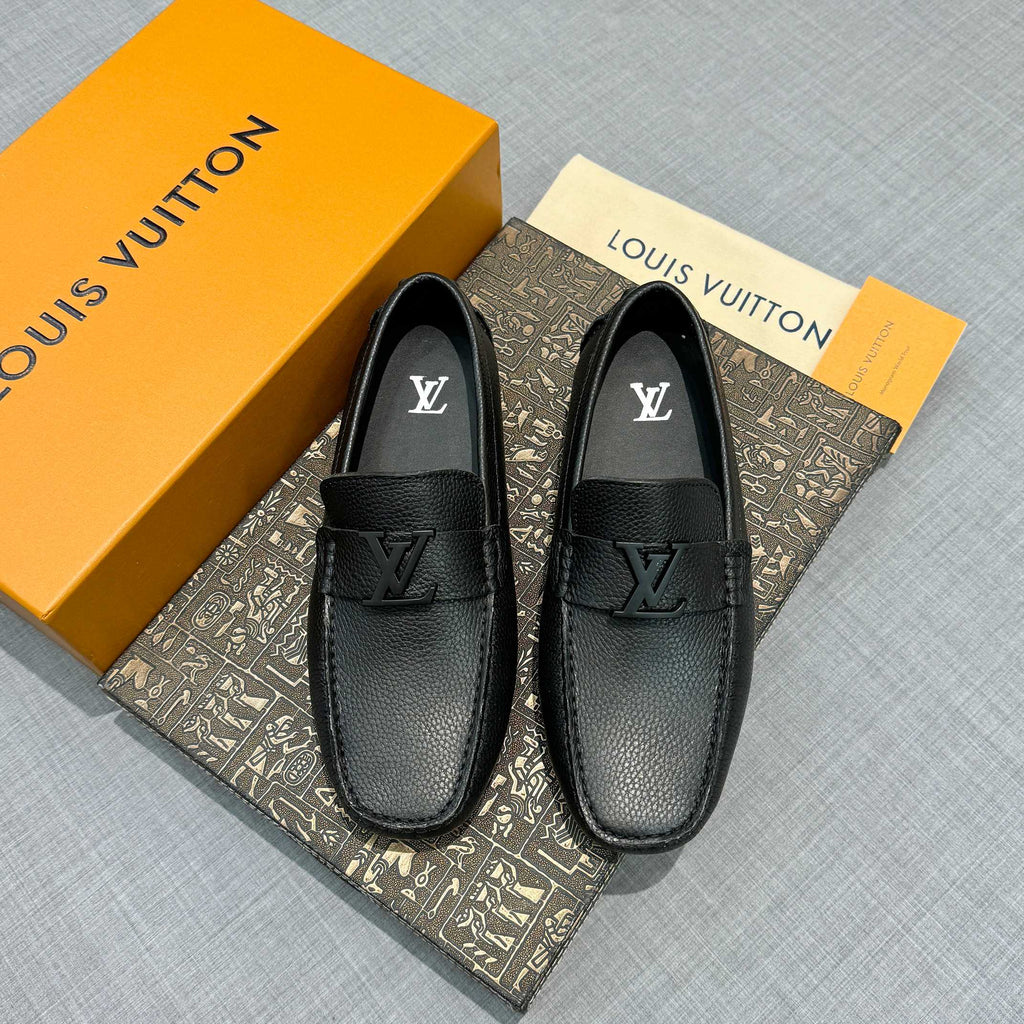 Louis Vuitton Men's Grained Leather Driving Shoes