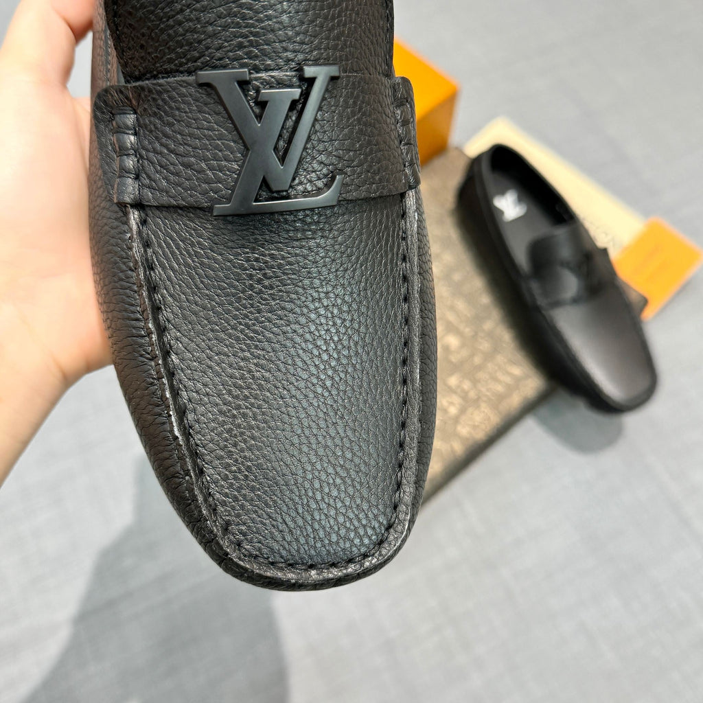 Louis Vuitton Men's Grained Leather Driving Shoes
