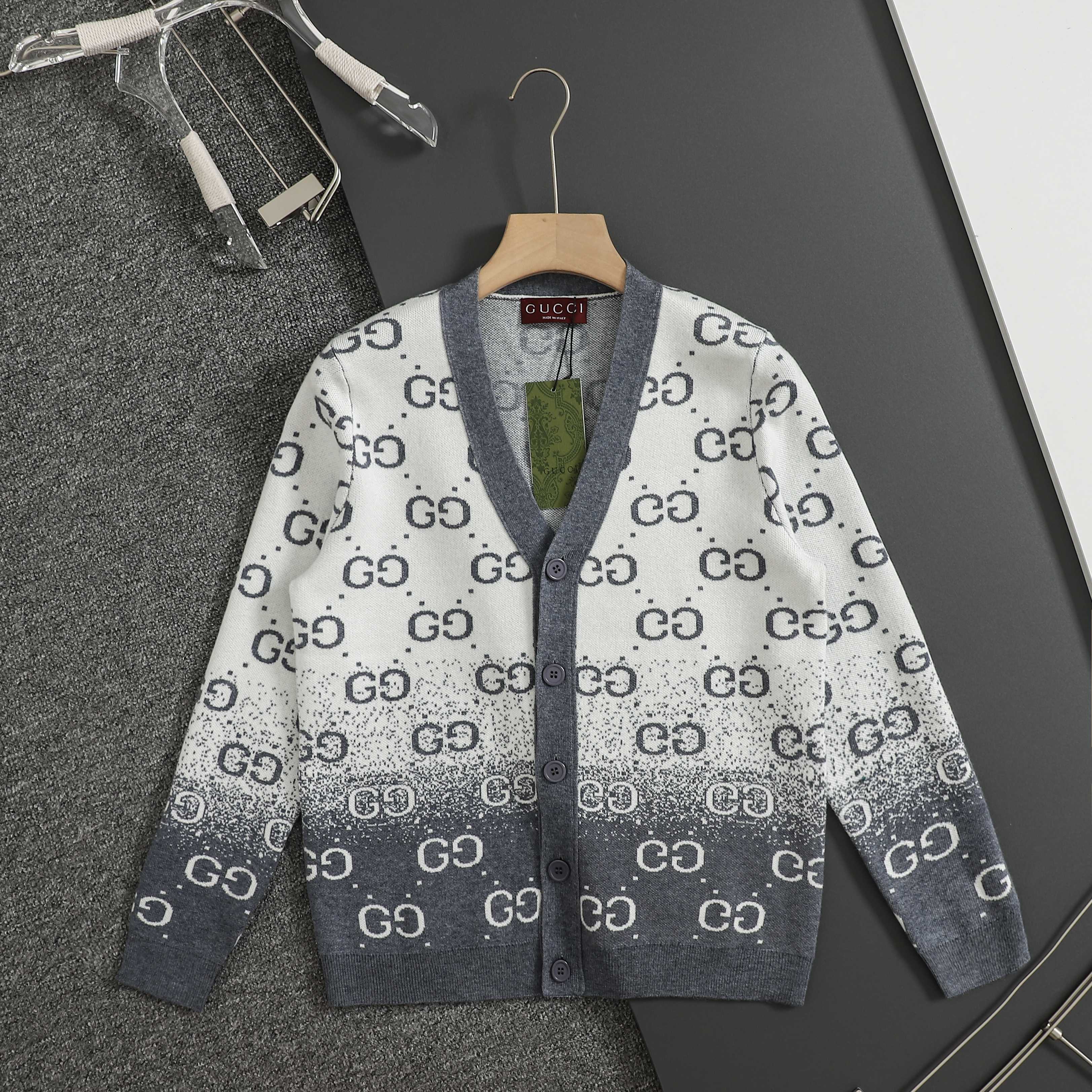 Gucci Classic Jacquard Double G Cardigan