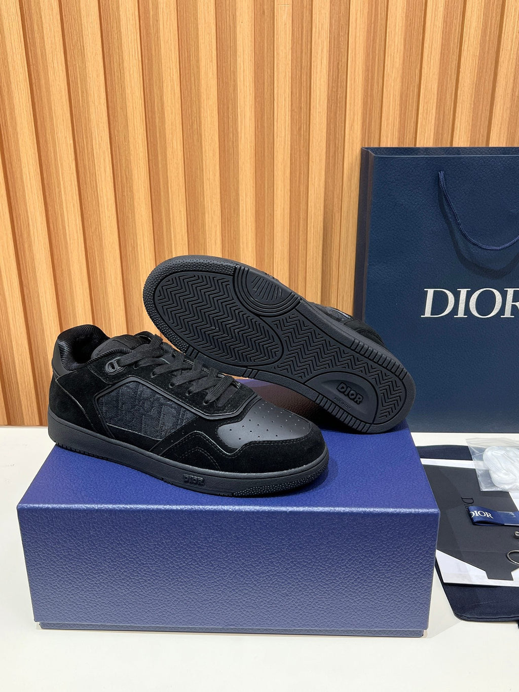 Dior B27 Unisex Sneakers – 2025 Collection