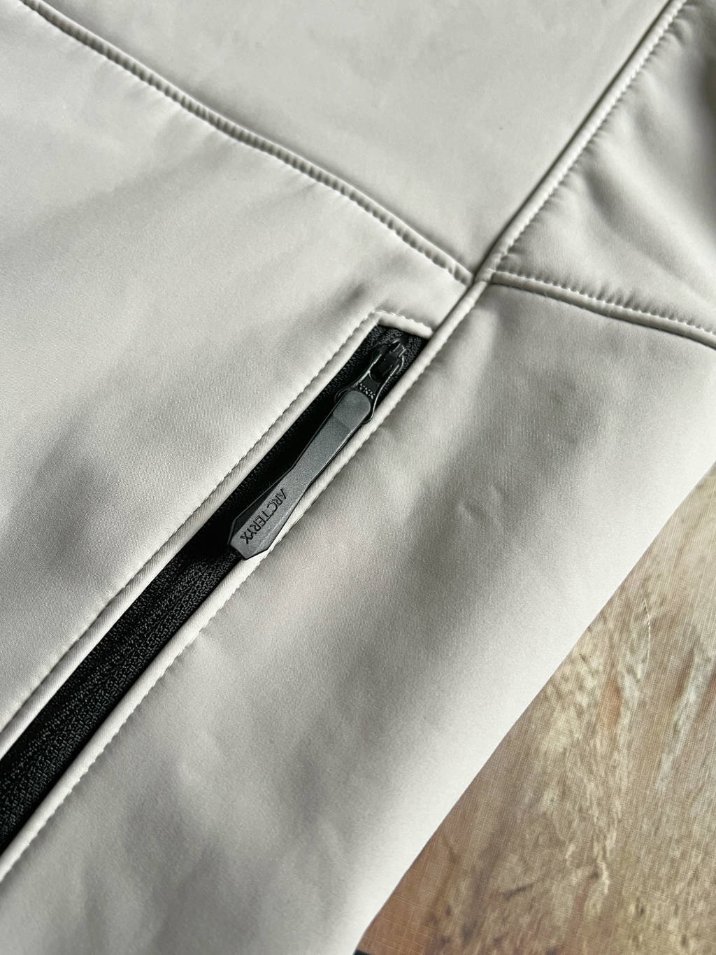 Arc'teryx GAMMA MX Softshell Hooded Jacket