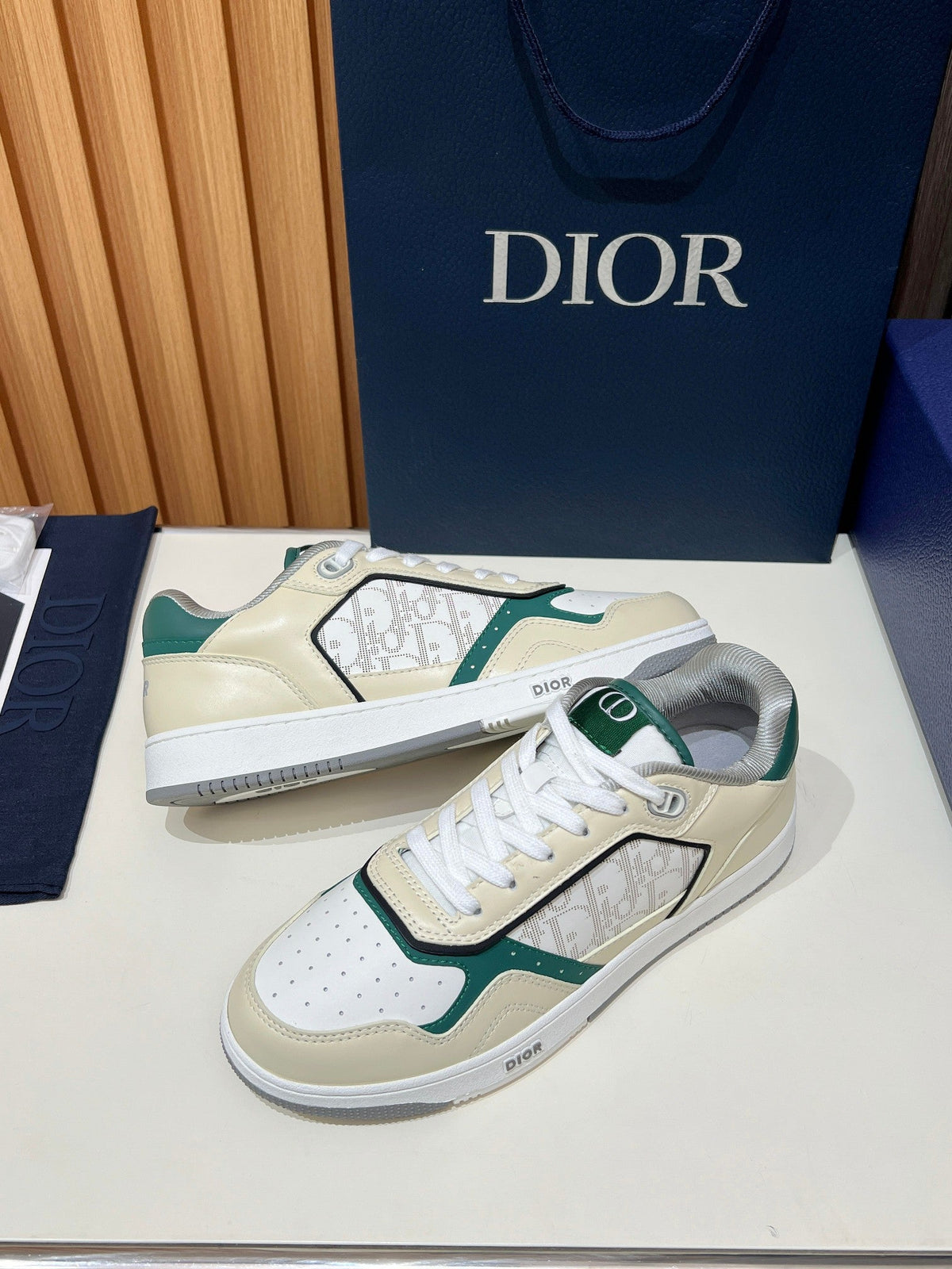 Dior B27 Unisex Sneakers – 2025 Collection