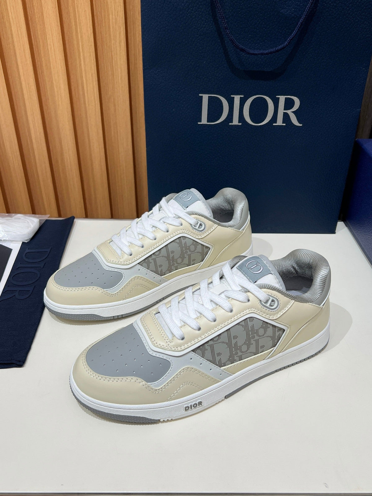 Dior B27 Unisex Sneakers – 2025 Collection