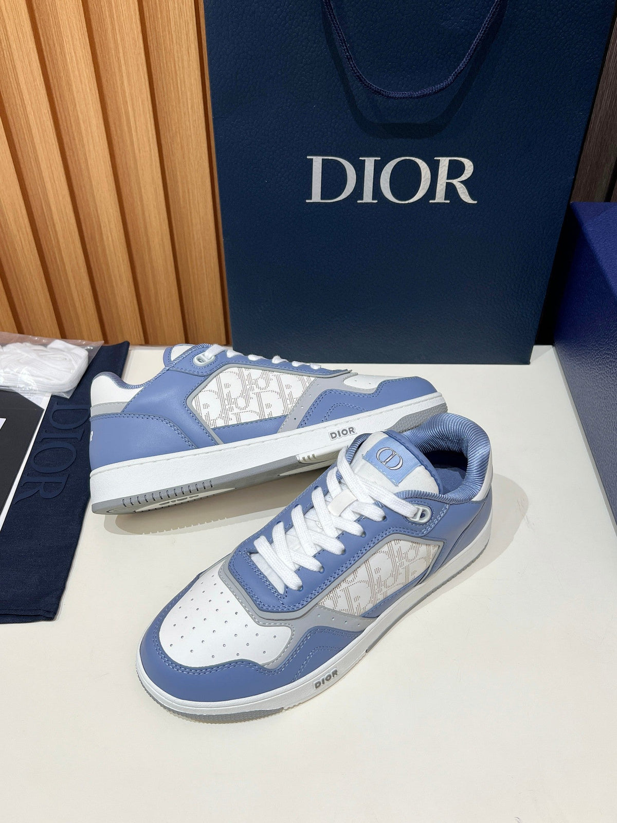 Dior B27 Unisex Sneakers – 2025 Collection